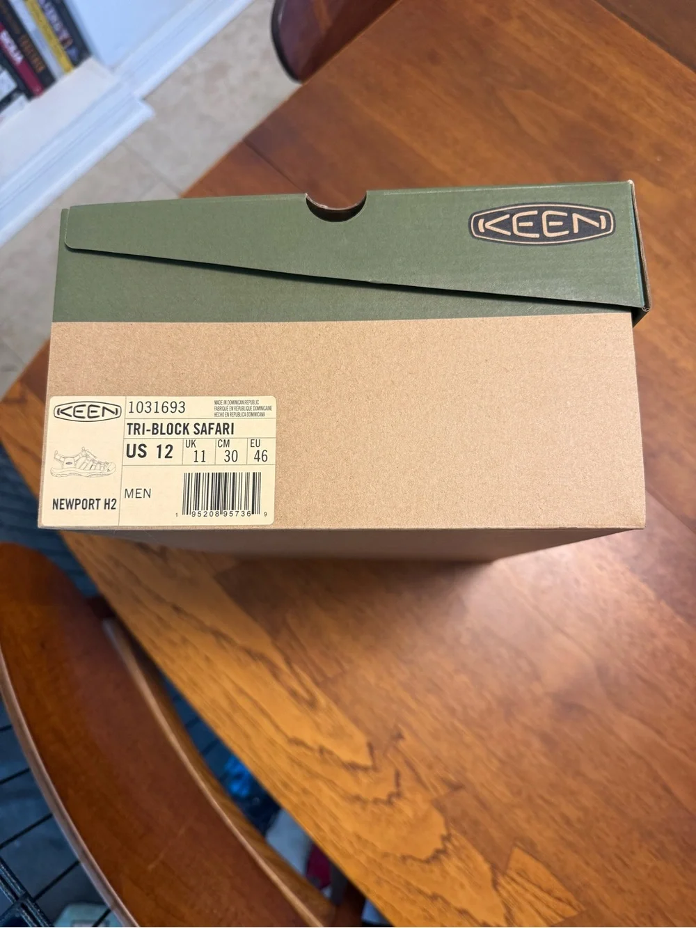 KEEN Newport H2 Men’s Navy and Tan Sandal Shoe